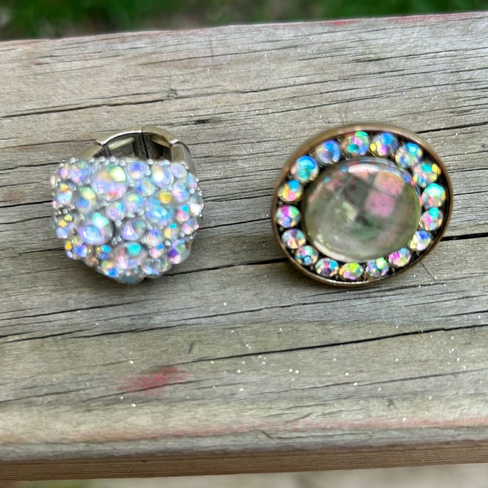 Rings for another posher to view